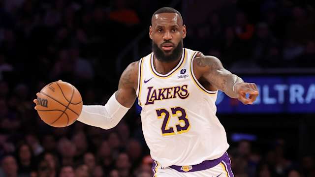 Lakers forward LeBron James